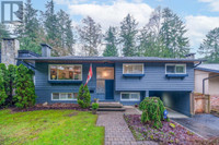 2459 HYANNIS DRIVE North Vancouver, British Columbia