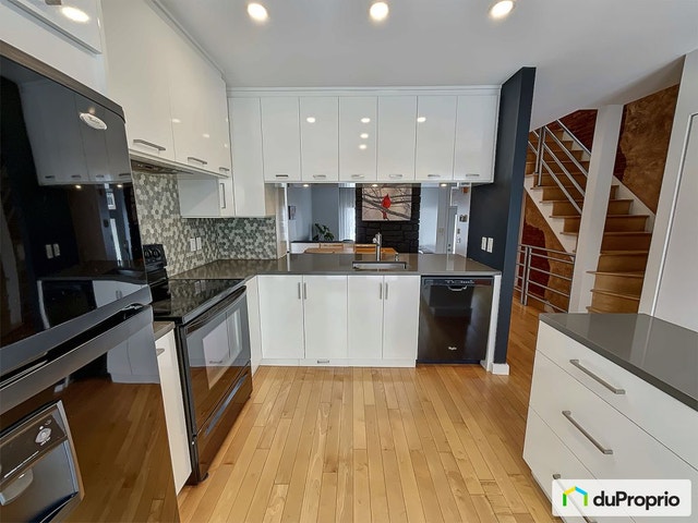 $650,000 - Townhouse for sale in Anjou — photo 2