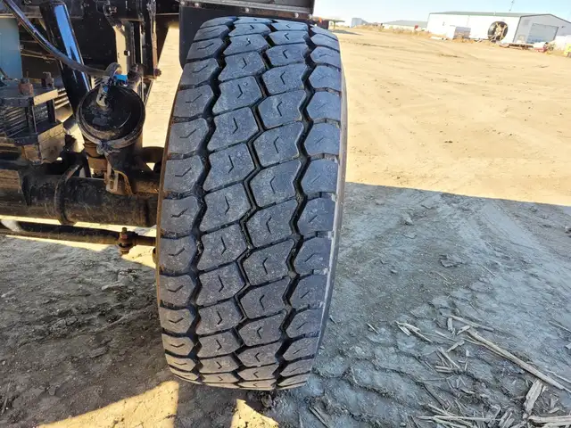 2013 WESTERN STAR 6900XD in Heavy Trucks in Saskatoon - Image 117