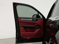 See Dealer Website for Details. ... (image 4)