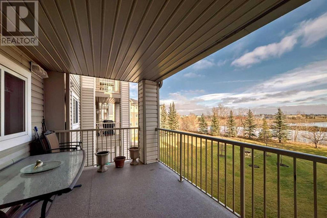 334, 5000 Somervale Court SW Calgary, Alberta in Condos for Sale in Calgary - Image 2