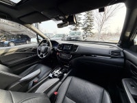 Stock#: 260174AThe 2022 Honda Passport Touring in the Canadian market is positioned as the top-tier,... (image 8)