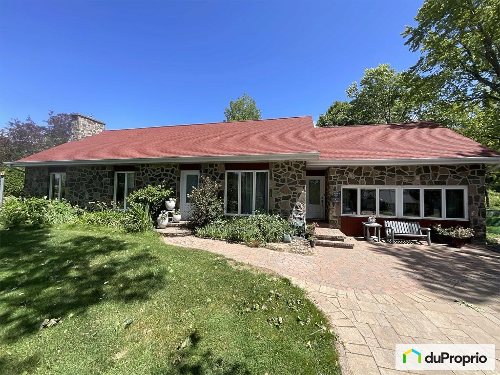 $484,000 - Bungalow for sale in Matane — photo 2