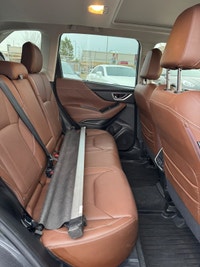 2021 Subaru Forester — No Reported Accidents | One Owner | 78,271 km Air conditioning, leather steer... (image 7)