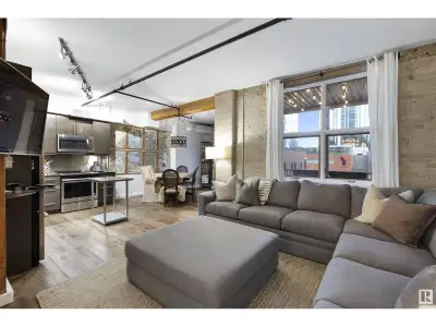 Welcome to downtown Edmonton's prestigious & highly sought-after Phillips Lofts! This exceptional un...