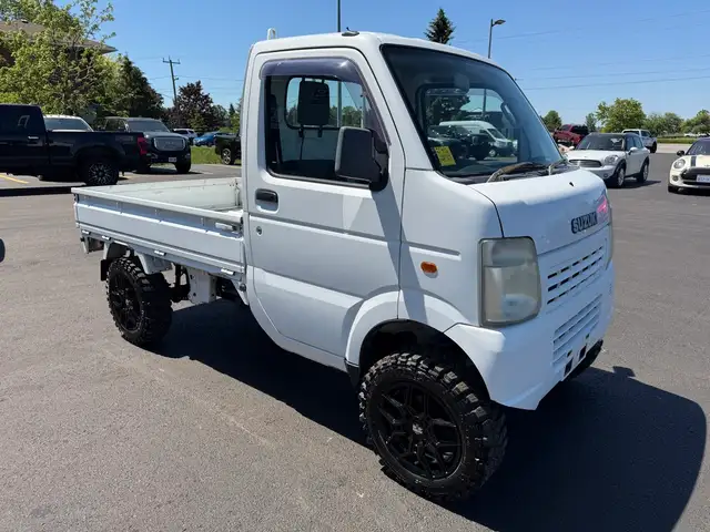2004 Suzuki Carry in Cars & Trucks in Belleville - Image 10
