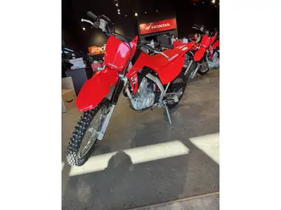 Honda CRF 125 Small Wheel 2026 4 vitesses, 1 cylindres, Essence, Système de refroidissement: Refroid...
