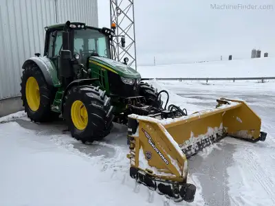 Welcome to Crossroads Equipment Hours: 520 (28 Jan 2026) 110 HP Configuration: Standard / Cab / MFWD...
