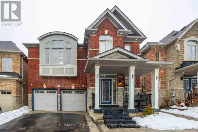 Welcome to this well maintained 4+1 bedroom family home in the incredible North West Ajax neighbourh...
