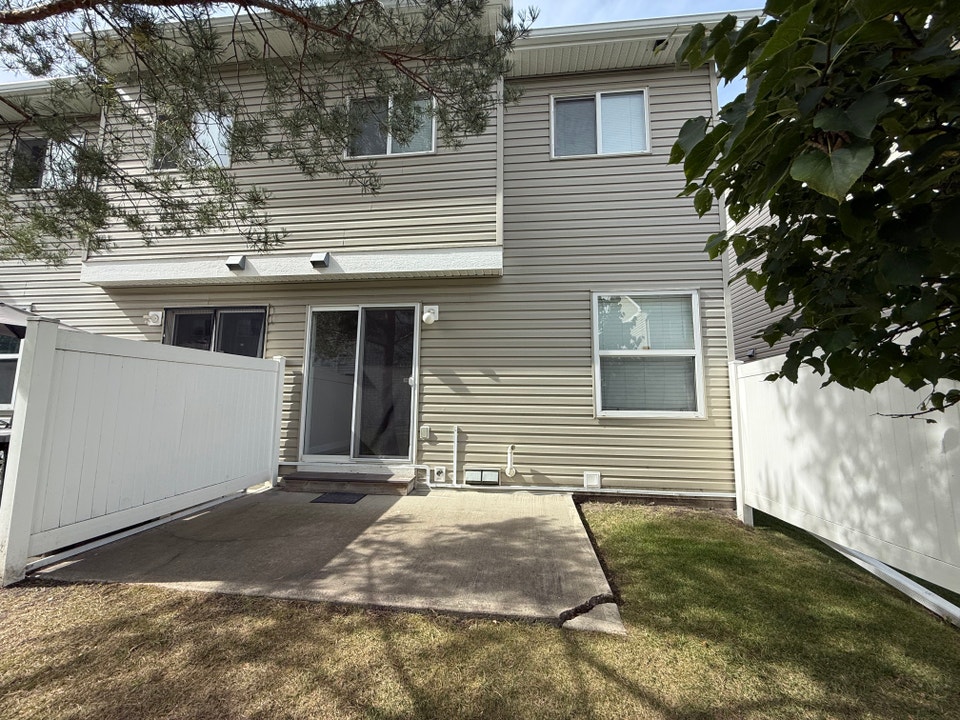 Newly Renovated 3-Bedroom Townhouse with Attached Garage 2