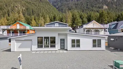 Discover this brand new 2 bed + den home in the recreational paradise of Sunshine Valley! Featuring...