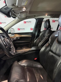This 2016 Volvo XC90 T6 gives you that calm, confident feeling every time you get behind the wheel,... (image 6)