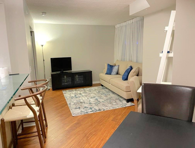 Fully Furnished Apartment - Move in Ready! in Long Term Rentals in City of Toronto - Image 4