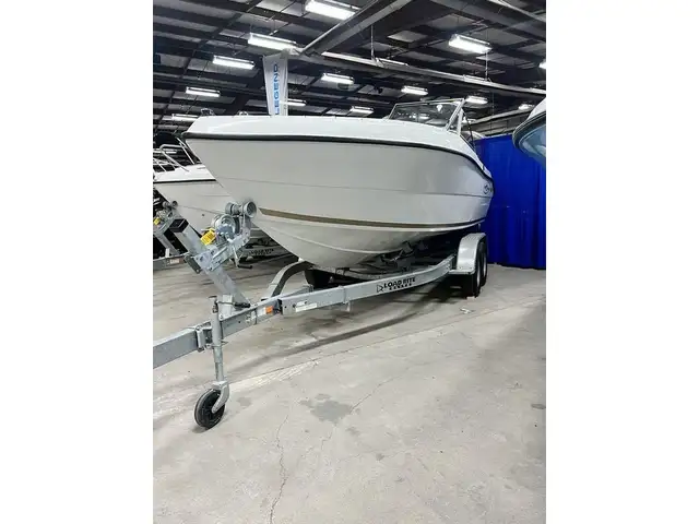 2023 Pro Sports 2000DC w/ 200XS XL Mercury & Galv Trailer in Powerboats & Motorboats in New Glasgow - Image 3