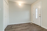 Amenities: In-Suite Laundry • Furnace • Spacious Rooms Suite & Building: Three-bedroom suites Spacio... (image 6)