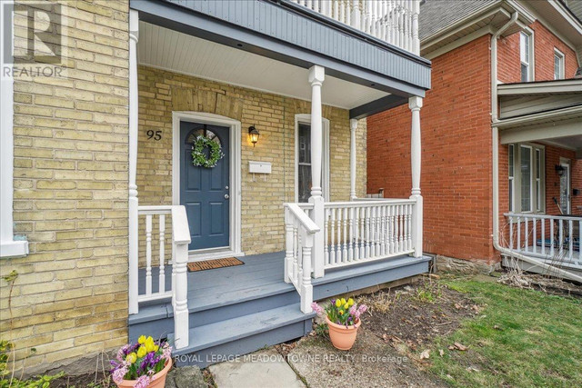 95 SCOTT STREET Kitchener, Ontario in Houses for Sale in Kitchener / Waterloo - Image 3
