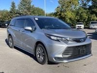Thornhill Toyota Proudly Presents This Silver 2023 Toyota Sienna with XLE FWD 8-Passenger Package, F... (image 9)