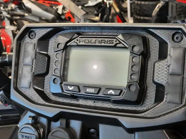 2026 Polaris Sportsman 570 Trail-Black $2336 off til inventory i in ATVs in Bridgewater - Image 9