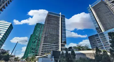 Price: $888,000 / $3,369/mo Luxury, beautiful SE corner unit in the most prestigious Tridel-built Hu...