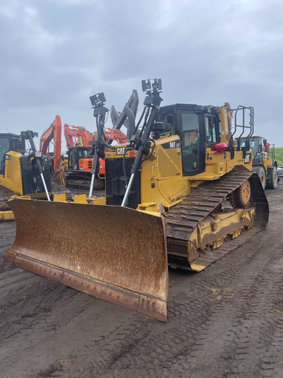 2018 Caterpillar D6T LGP Track-Type Tractor 7200 hours • GPS Ready • 6 Way Blade • Winch • Hand Rail...