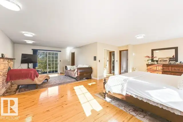 7550 ELLERSLIE RD SW Edmonton, Alberta in Houses for Sale in Edmonton - Image 37