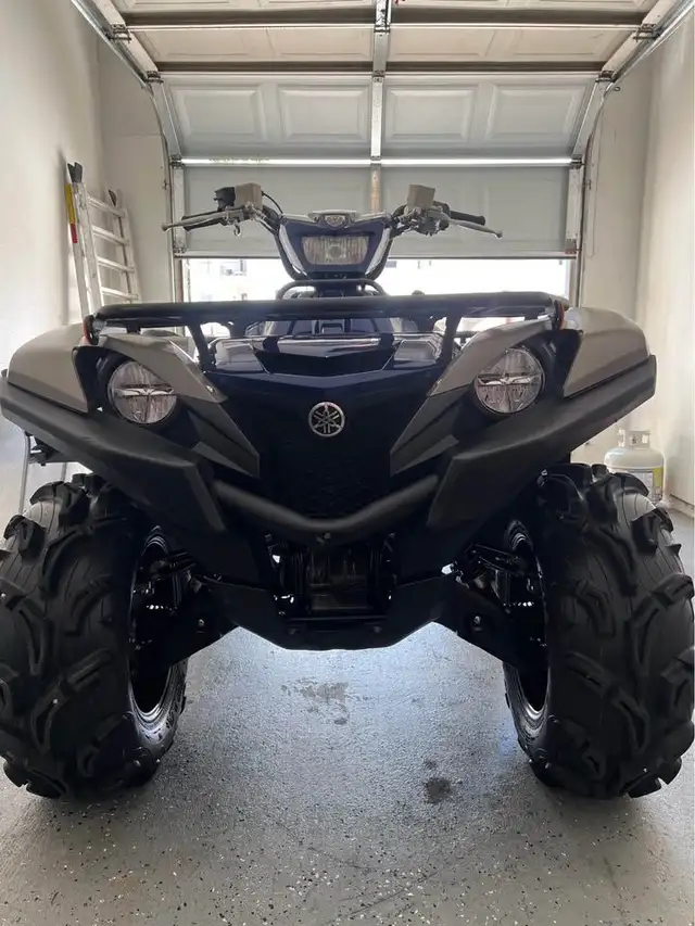 2023 YAMAHA GRIZZLY SPECIAL EDITION - CUSTOM  in ATVs in Delta/Surrey/Langley - Image 2