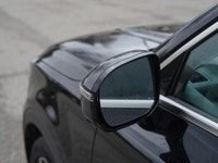 This 2024 Kia Telluride SX is a spacious and stylish SUV with room for 8 passengers. With only one o... (image 8)