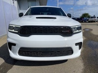 CLEAN CARFAX, Heated and Cooled Front Seats, Heated Steering Wheel, Back up Camera, RADAR CRUISE, Na... (image 6)