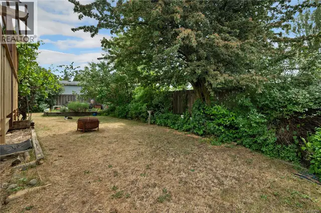 755 Kit Cres Campbell River, British Columbia in Houses for Sale in Campbell River - Image 32