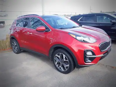 Anti-Lock Brakes;Driver Air Bag;Fog Lights;Passenger Air Bag;Security System;Side Air Bag;Traction C...