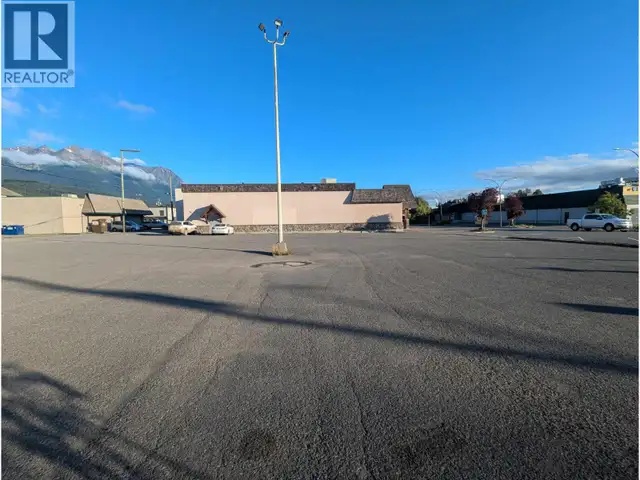 3731 FOURTH AVENUE Smithers, British Columbia in Commercial & Office Space for Sale in Smithers - Image 11