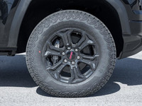 Look no further as you've set your eyes on this 2025 GMC Canyon Elevation 4WD! The striking exterior... (image 3)