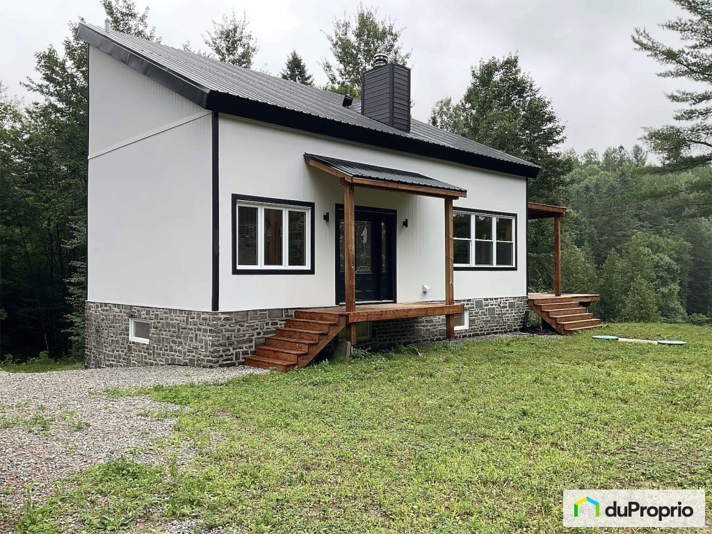 $725,000 - 2 Storey for sale in Ste-Beatrix — photo 3
