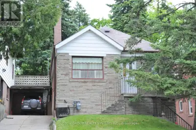581 MCROBERTS AVENUE Toronto (Caledonia-Fairbank), Ontario
