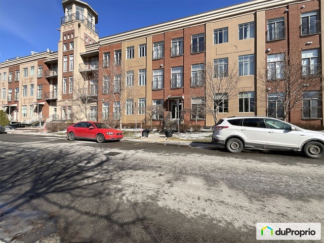 $869,900 - Condominium for sale in St-Lambert — photo 1