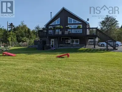 Have you been on the hunt for the perfect waterfront property? This is the property for you! Incredi...