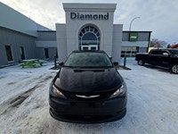 Family-Ready Comfort & Everyday VersatilityWhen life gets busy, you need a vehicle that works as har... (image 2)