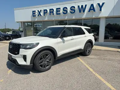 Get ready to experience the pinnacle of SUV performance and luxury with the all-new 2026 Ford Explor...