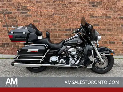 Canadian Ultra Classic upgraded with S&S heads and pistons, gear driven cams, Baker Drive compensato...