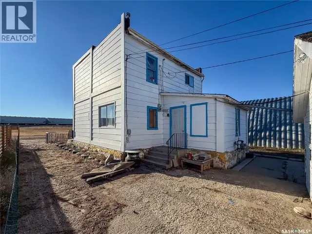 121 1st AVENUE W Shaunavon, Saskatchewan in Houses for Sale in Swift Current - Image 34