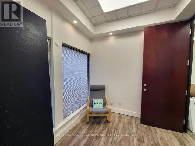 474 CHAMPAGNE DRIVE Toronto (York University Heights), Ontario in Commercial & Office Space for Rent in City of Toronto - Image 5