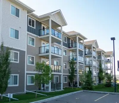 403 217 Lake Street - 2 Bedroom Apartment for Rent
