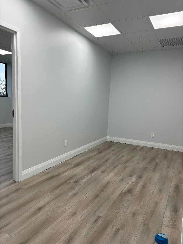 Newly renovated commercial space in Commercial & Office Space for Rent in Markham / York Region - Image 2