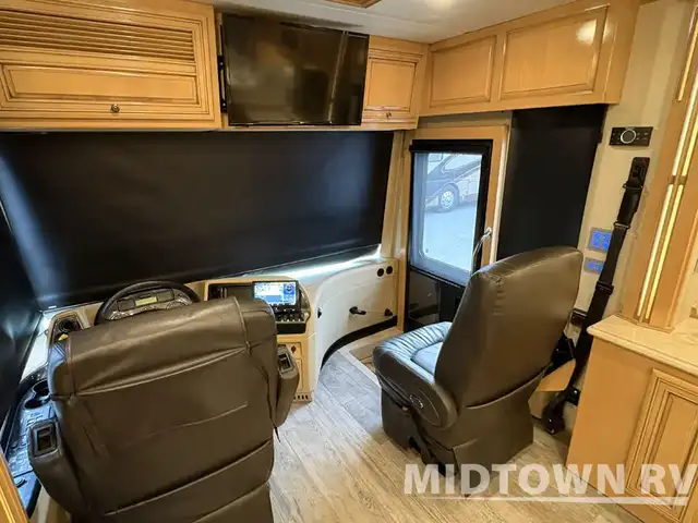 2018 Dutch Star 4326 in RVs & Motorhomes in Penticton - Image 12