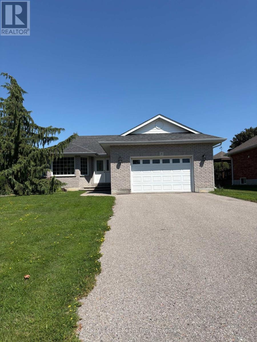 8 WHITNEY COURT Kawartha Lakes (Lindsay), Ontario 2