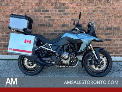 LIKE NEW V-Strom 800 with only 2,000 KM, still under Suzuki extended factory warranty, aluminum top...