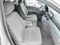 Zoomer Auto Text/Call for Viewing 403-615-5797 2009 Honda Odyssey EX Comes with Power Seats, Power W... (image 9)