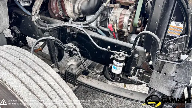 2010 KENWORTH T370 6 WHEEL DUMP TRUCK in Heavy Trucks in La Ronge - Image 16