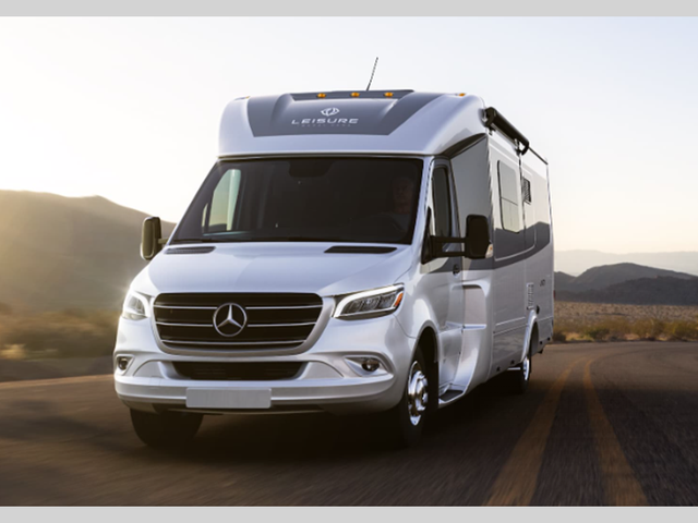 2026 Leisure Travel Unity U24CB in RVs & Motorhomes in Bedford - Image 40