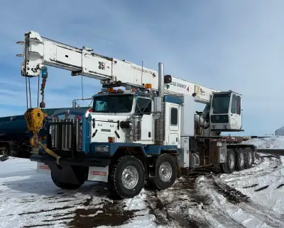 2007 Kenworth Tandem Tri Crane Truck C15 CAT Engine 18 Speed Transmission Weldco Crane 40 TON liftin...